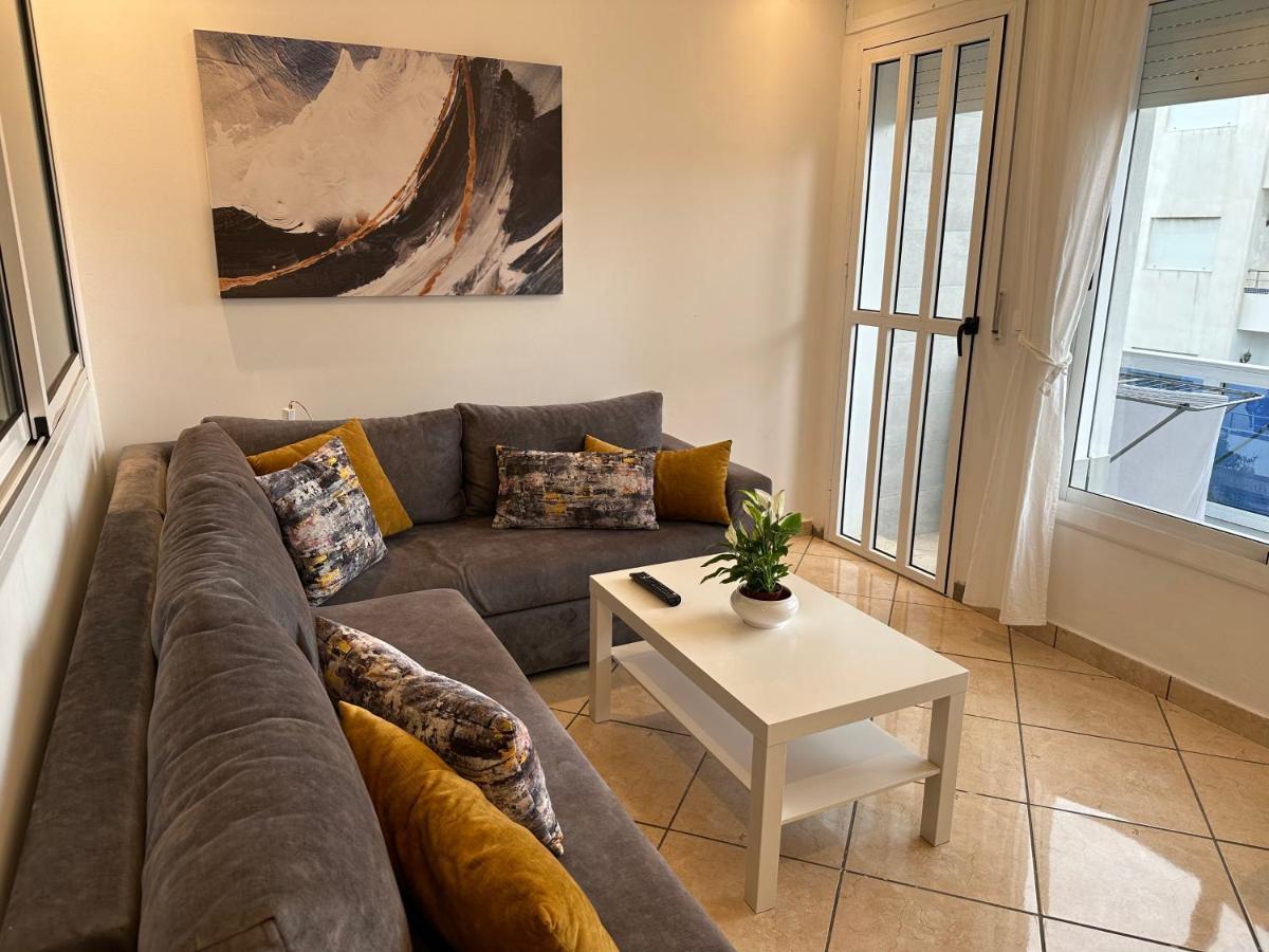 Апартаменты Piso Centrico Y A Pie De Playa. Мартиль Экстерьер фото
